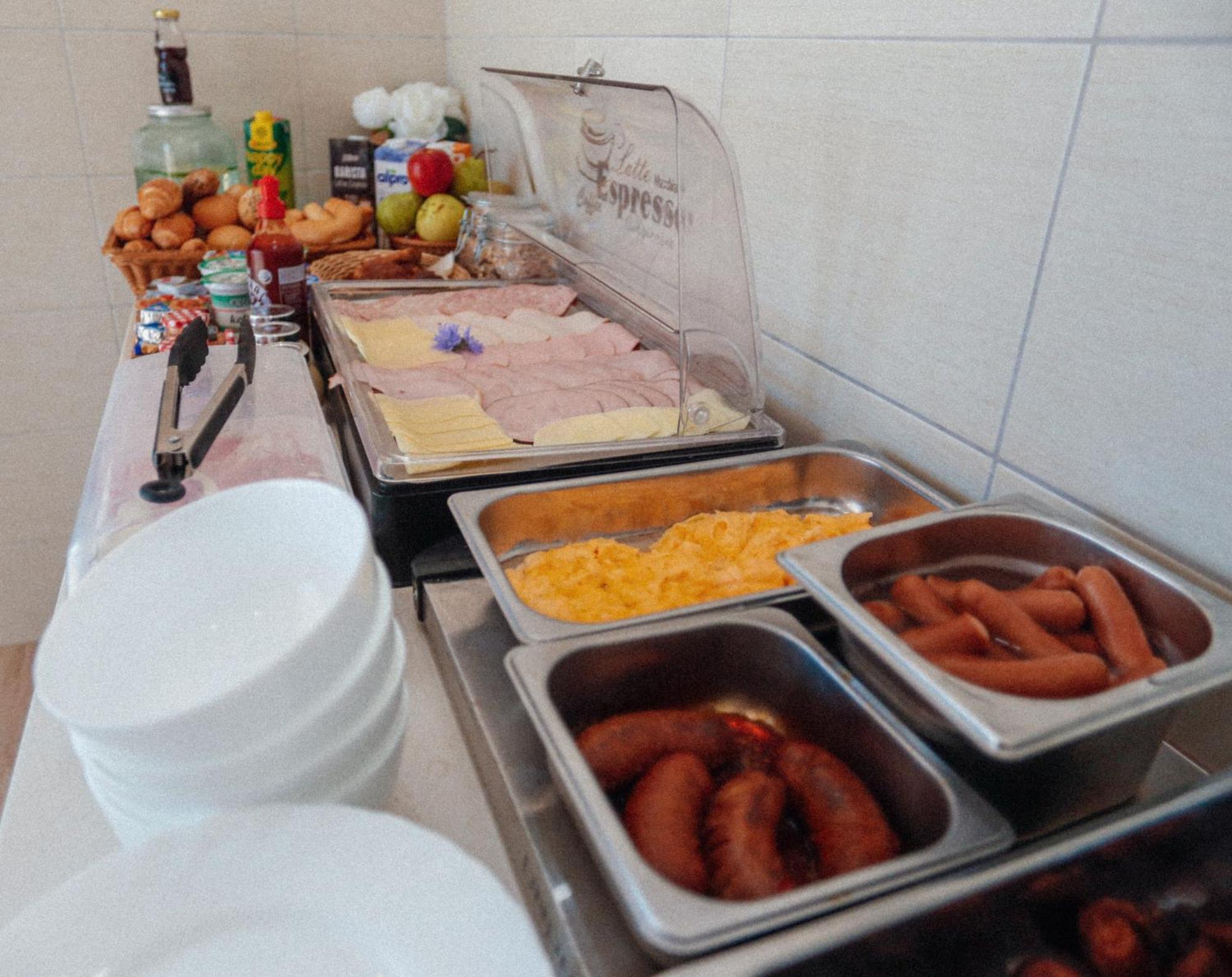 Megnyugtat-Lak Apartmanhaz Demjén Dış mekan fotoğraf